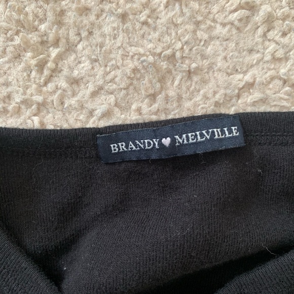 SOLD🚫 Brandy Melville Ashlyn Dragon T-Shirt - Picture 3 of 3